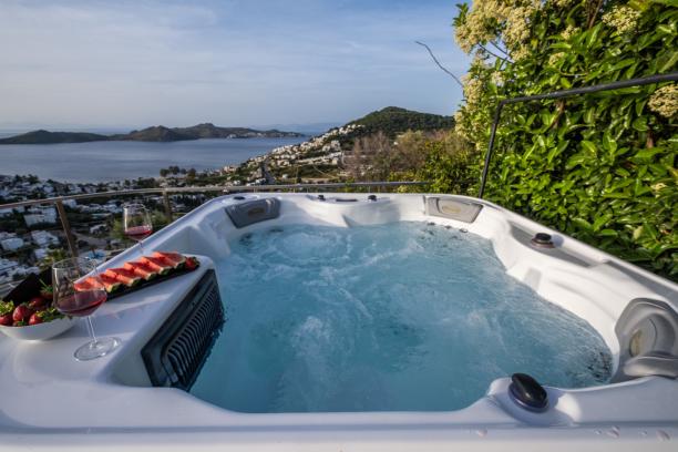 5+2 Luxury Villa with Private Pool and Unblocked Sea View in Yalikavak