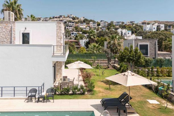 Bodrum Gumusluk 4+1 Villa with Private Pool