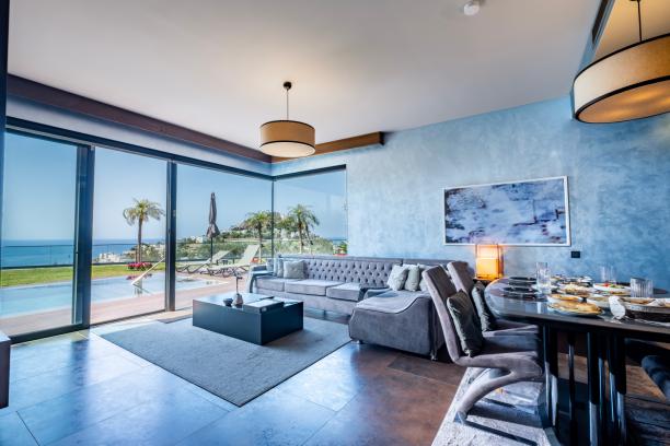 5+2 Luxury Villa with Private Pool and Unblocked Sea View in Yalikavak