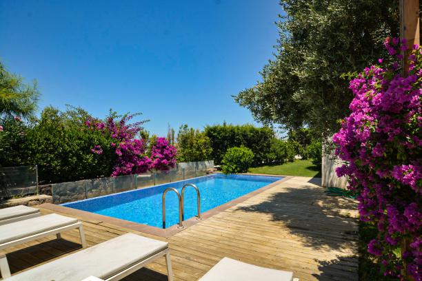 4+1 Sea View Villa with Private Pool and Private Beach in Bodrum Yalıkavak