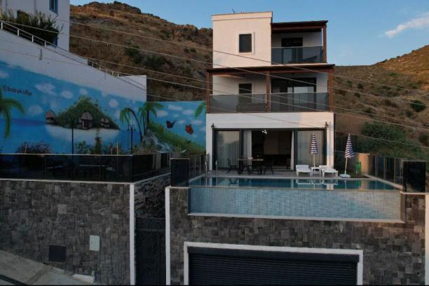 5+1 Villa with Sea View and Private Pool in Bodrum Kadıkalesi