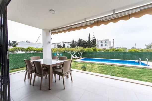 3+1 Detached Summer Villa for Rent in Bodrum Turgutreis Kadıkalesi with Private Pool 100 meters from the Sea