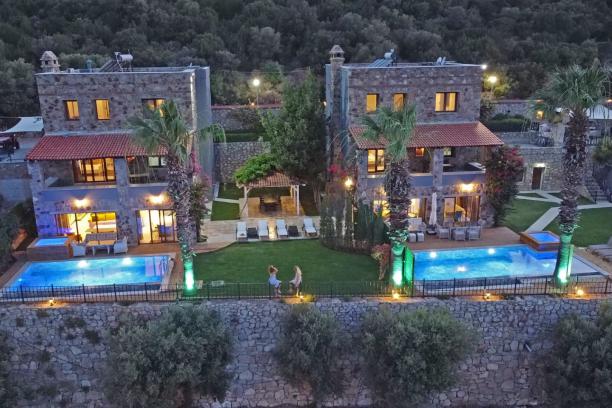 6+1 Villa with Sea View, Private Pool and Jacuzzi in Bodrum Torba