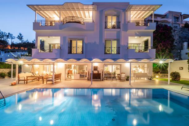 4+1 Villa for Rent with Sea View, Private Pool and Garden in Bodrum Center