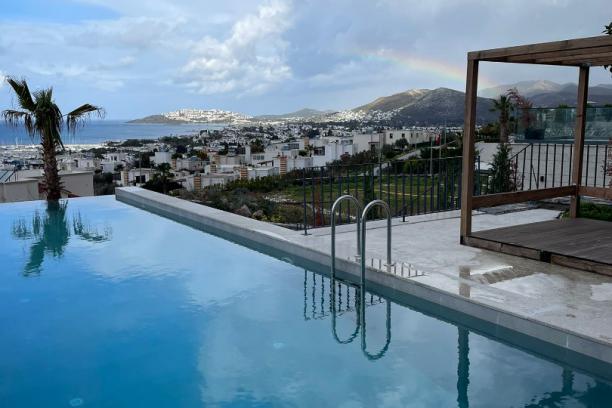 6+1 Villa with Private Pool and Sea View for Rent in Bodrum Turgutreis