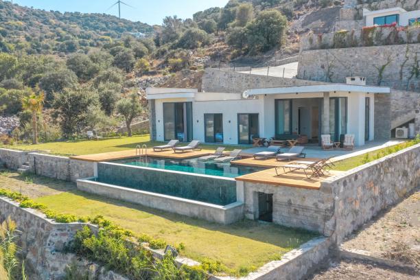 4+1 Villa with Private Pool and Sea View in Bodrum Yalikavak