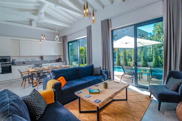 3+1 Villa with Private Pool in Bodrum Ortakent Yahşi