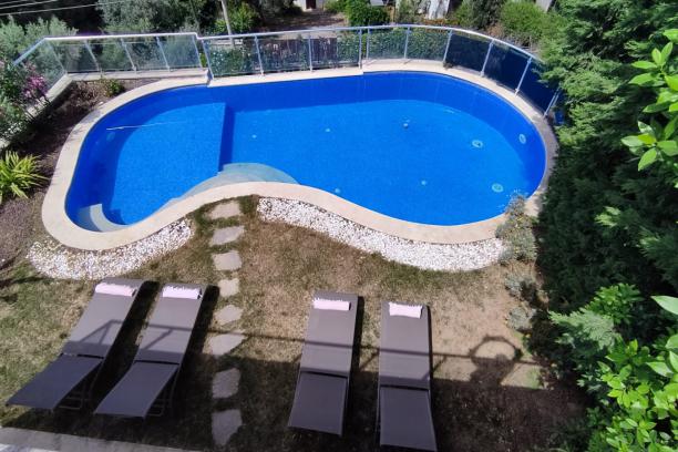 3+1 Detached Villa with Private Pool in Central Location in Yalikavak