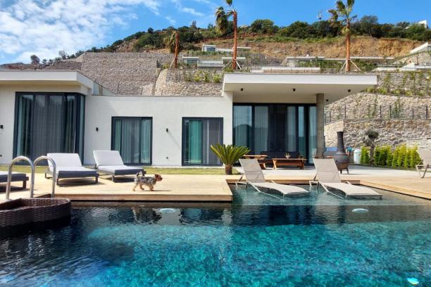 4+1 Villa with Private Pool and Sea View in Bodrum Yalikavak