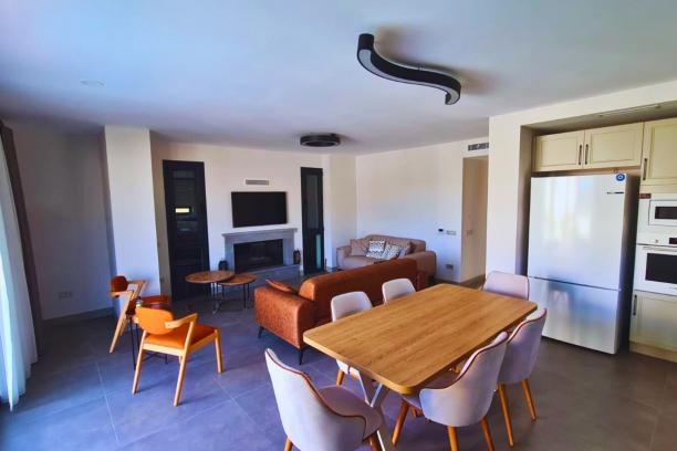 Central 4+1 Villa for Rent with Private Pool in Ortakent