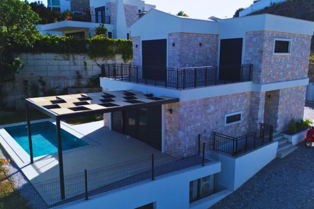 Central 4+1 Villa for Rent with Private Pool in Ortakent