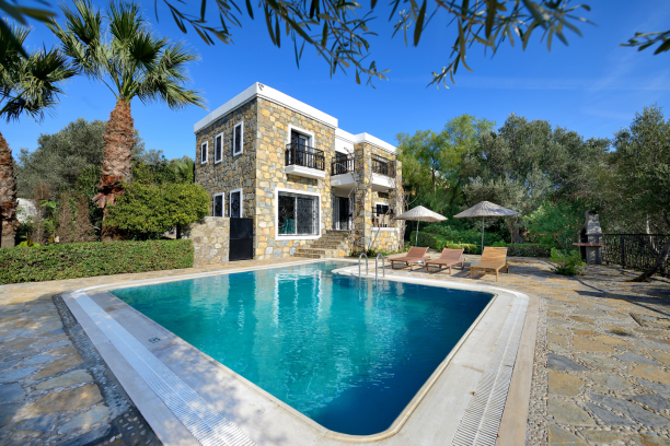2+1 Villa with Private Pool for Rent in Derekoy, Bodrum