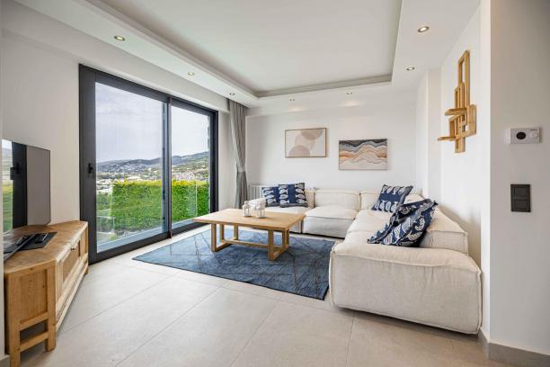 4+2 Rental Villa with Private Pool and Marina View in Bodrum Yalıkavak