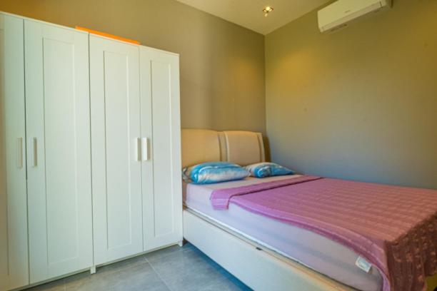 4+1 Villa with Private Pool and Sea View in Bodrum Yalikavak