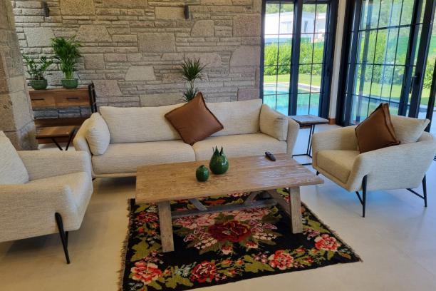 3+1 Villa with Private Pool and Detached Garden in Konacik