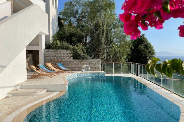 Villa for rent in Bodrum Center with private pool and sea view.